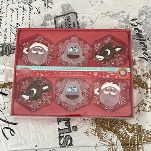 Christmas Decoration Light Up and Christmas Songs